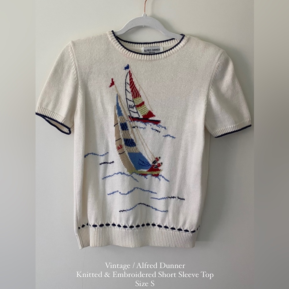 Vintage Alfred Dunner Sailboats Embroidered Knitted Short Sleeve Top